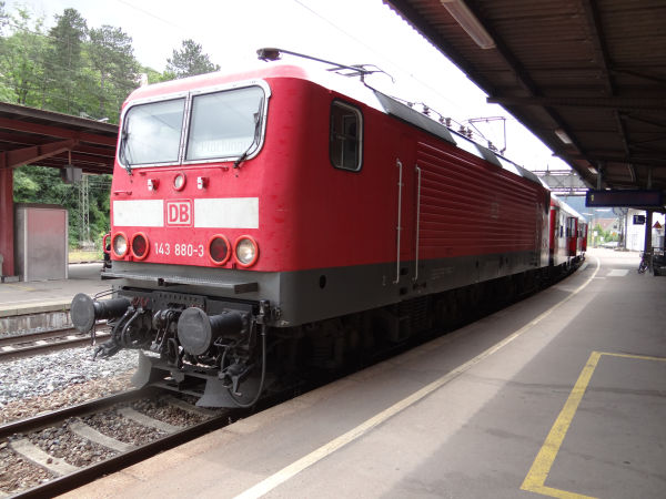 de-db-br143-geislingen-090715-full.jpg