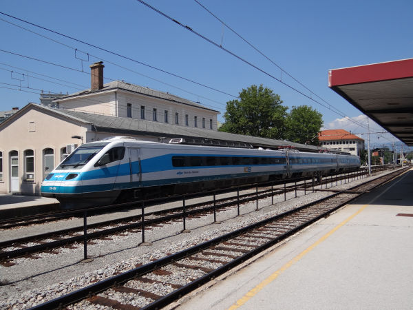 si-sz-pendolino310-celje-020715-pic2-full.jpg