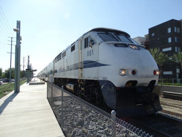 us-metrolink-881-anaheimcanyon-251016-pic3-full.jpg