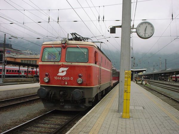 at-oebb-br1044-innsbruck-250402-full.jpg